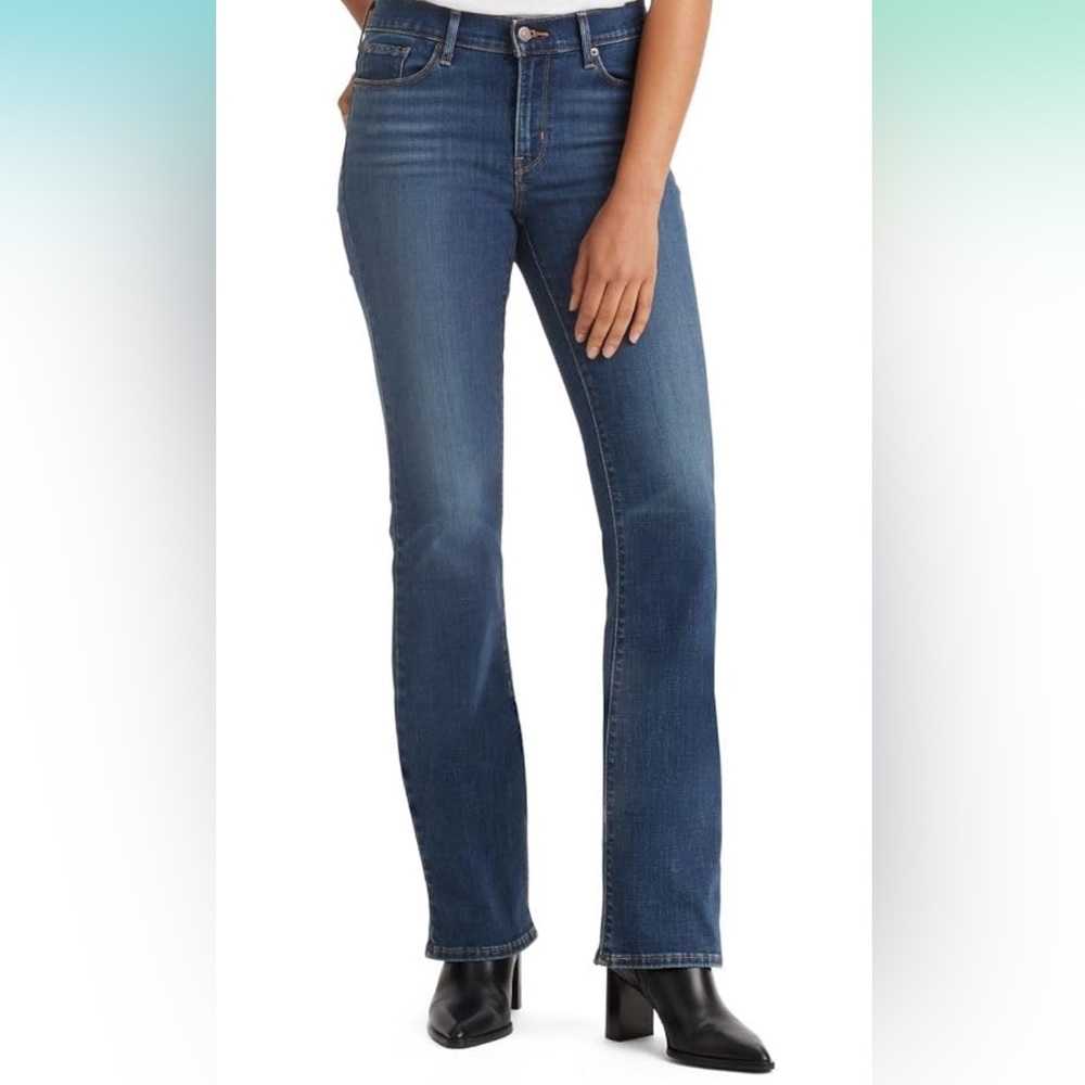 Levi's Women's Classic Bootcut Jeans - Lapis Wave Embroidery 12S (W31L30)